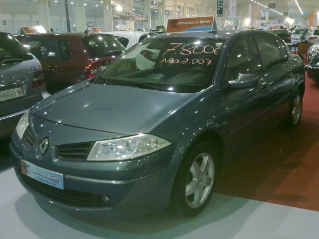 RENAULT MEGANE AGO-2007 / COCHE BARATO-POCOS KM EN MURCIA