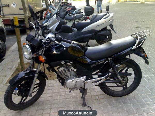 Yamaha 125 (perfecto estado)