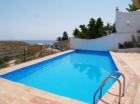 Adosado con 4 dormitorios se vende en Benajarafe, Costa del Sol - mejor precio | unprecio.es