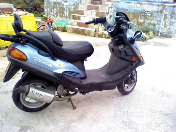 kymco dink 50 refrigerada por agua