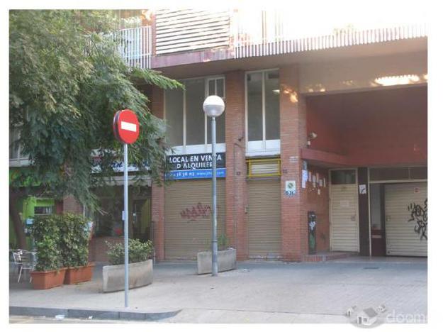 Local Comercial en Sant Andreu - Barcelona