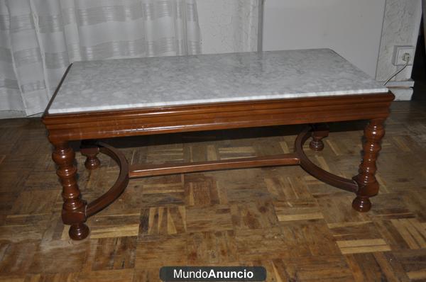 Mesa de centro rústica con tapa de mármol