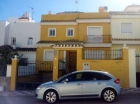 Adosado con 4 dormitorios se vende en Estepona, Costa del Sol - mejor precio | unprecio.es