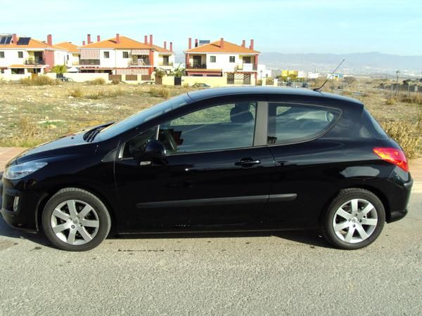 peugeot 308 sport, 110 cv,negro,nuevo,sevende por maternidad