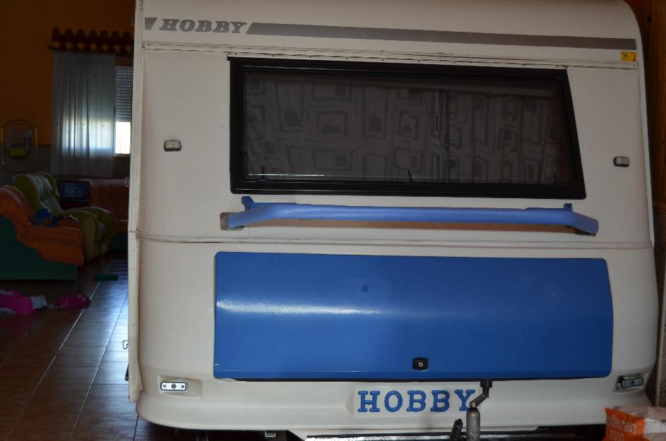 Caravana hobby 520
