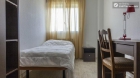 Rooms available - Nice 4-bedroom apartment for girls in Vicálvaro district - mejor precio | unprecio.es
