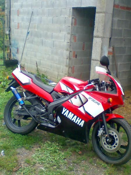 se vende yamaha tzr