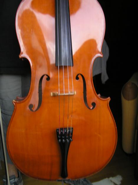 Vendo excelente violoncello alemás de 4/4 Alois Sandner.