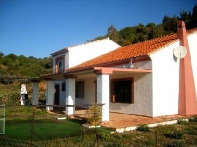 Chalet con 3 dormitorios se vende en Guaro