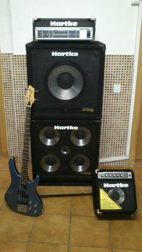 Pack amplificadores Hartke + bajo Washburn