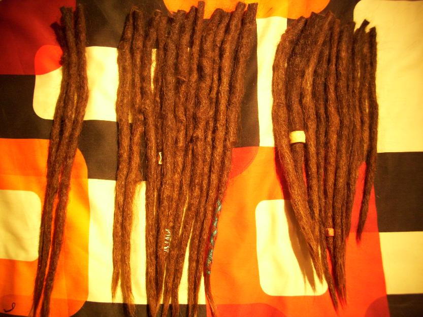 Vendo 30 rastas de pelo natural