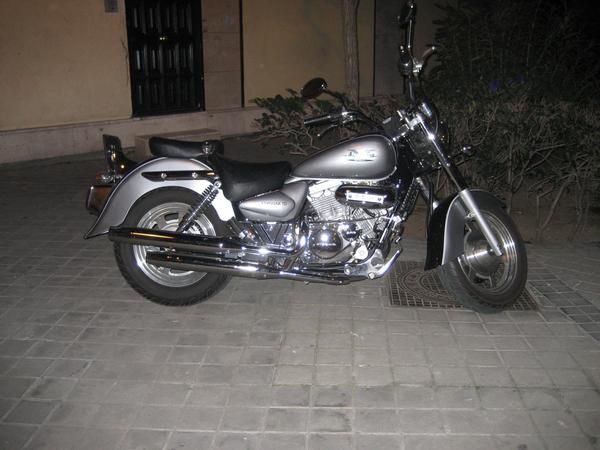 hyosung aquila 250cc
