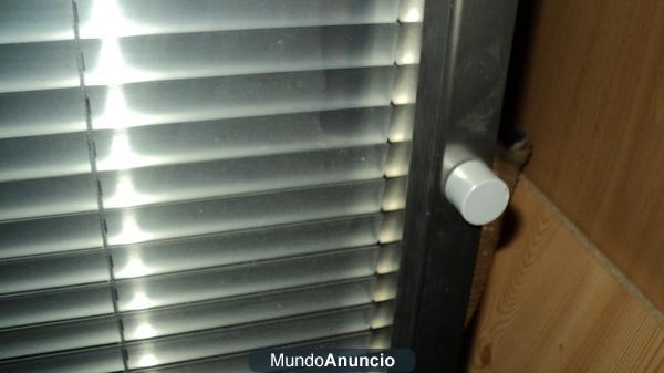 paneles aluminio con persiana interior y puertas wuengue