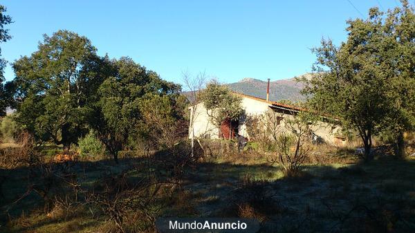 FINCA 4800 M2 CON CASA DE APERO Y AGUA -PIEDRALAVES