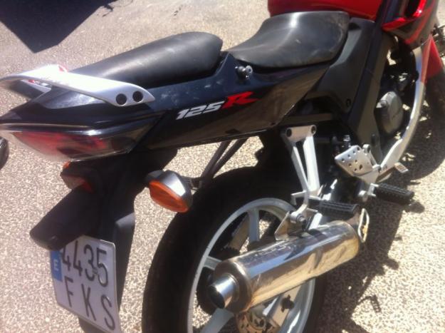 FUERTEVENTURA !!!    Se vende moto en perfecto estado año 2007