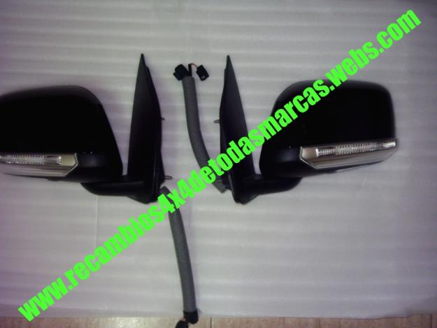 ESPEJOS NUEVOS ORIGINALES NISSAN NAVARA NISSAN PATHFINDER CON INTERMITENTE Y LUZ CORTESIA