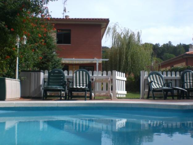 VENDO PRECIOSA CASA CON JARDIN. MARESME. SAN POL DE MAR