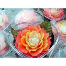 Lote de flores de jabon hechas a mano presentadas en tarros de cristal cada una de ellas