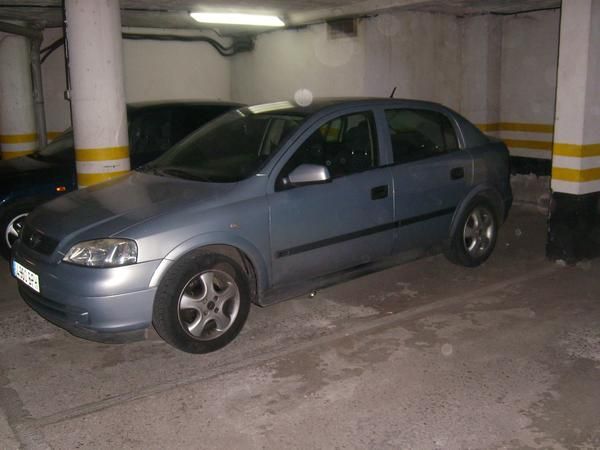 HOLA VENDO OPEL ASTRA G ESTA NUEVO 80 000 MIL KILOMETROS