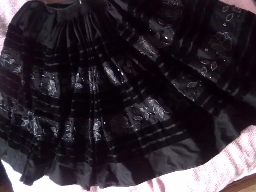 Traje de llanisca