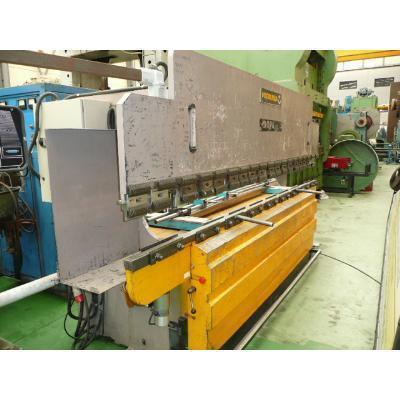 PLEGADORA HIDRAULICA MEBUSA MODELO 80-3000/ 4000 CNC