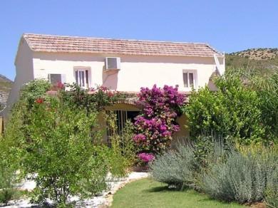 Chalet con 4 dormitorios se vende en Alhaurin de la Torre
