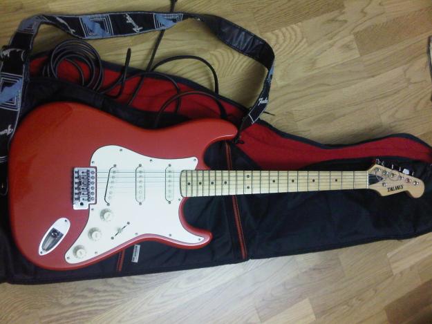 Guitarra Eléctrica Talmus Tipo Stratocaster