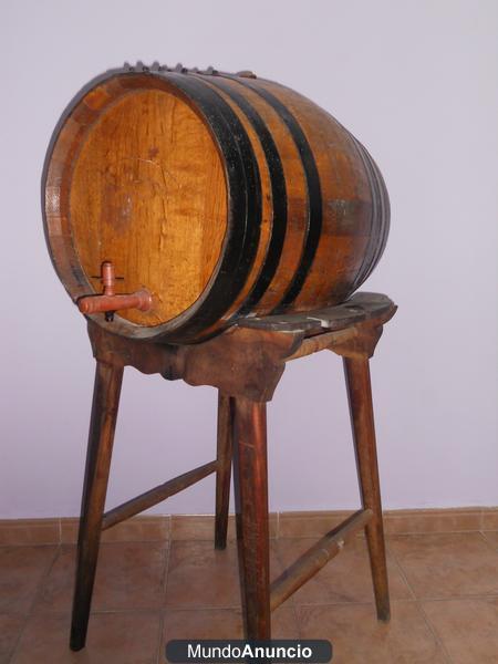 Vendo BARRIL de roble americano para vino