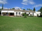 Chalet con 3 dormitorios se vende en Estepona, Costa del Sol - mejor precio | unprecio.es