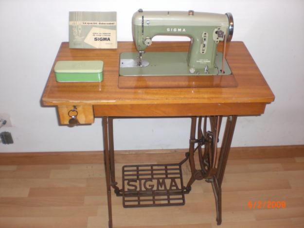 MAQUINA DE COSER 