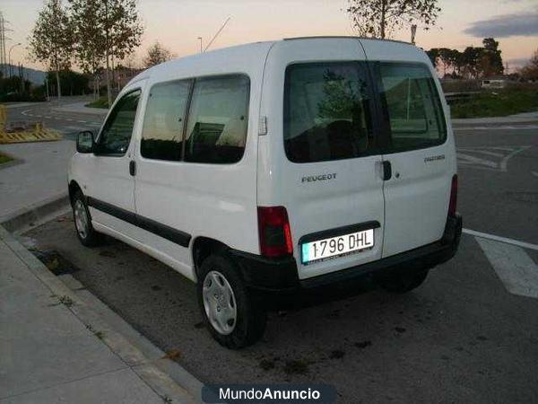 Peugeot Partner 1.9D Totem