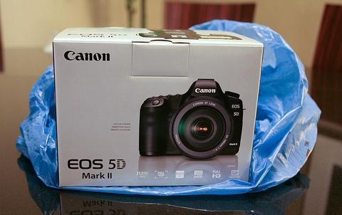 Canon eos 5d mark ii - slr - 21.1 megapixel Nueva