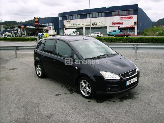Se vende FORD FOCUS 1.6 TREND 2005