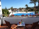 Adosado con 3 dormitorios se vende en Estepona, Costa del Sol - mejor precio | unprecio.es