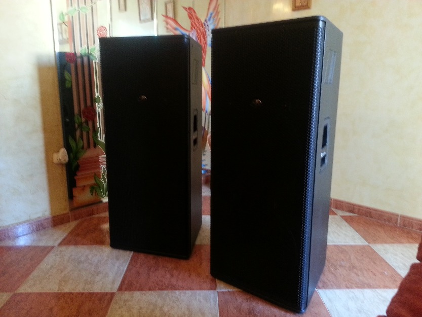 Se venden 2 cajas DAS RF-215.85