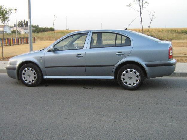 Vendo piezas para skoda octavia105/skoda octavia90 caballos.