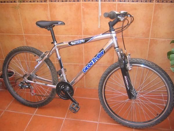 VENDO BICICLETA MONTAÑA NUEVA