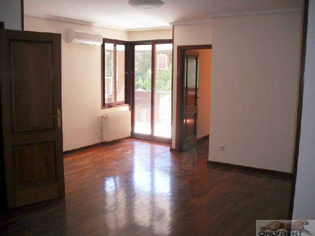 Apartamento 1 dormitorios, 1 baños, 0 garajes, Reformado, en Madrid, Madrid