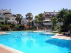 Apartamento con 2 dormitorios se vende en Marbella, Costa del Sol - mejor precio | unprecio.es
