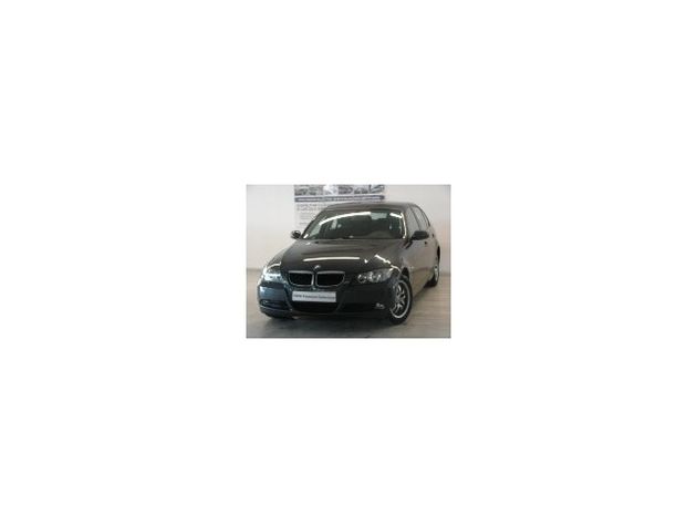 BMW SERIE 3 320D BERLINA