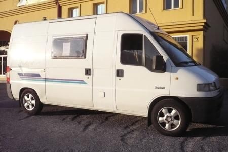 Autocaravana Camper Pössl/Adriá.  Peugeot Boxer.