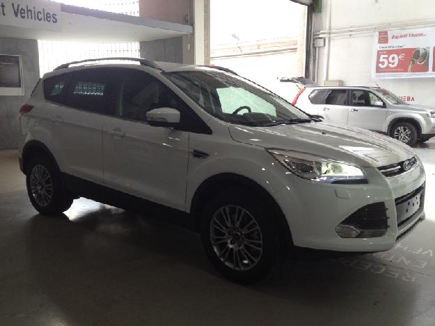 Ford Kuga 1.6 EcoBoost 150 A-S-S 4x2 Titanium, 20.500€