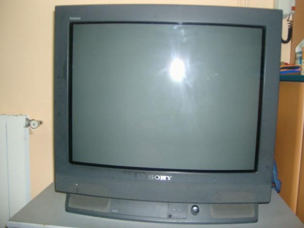 Vendo TV Sony 25' DVD y TDT