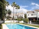 Adosado con 3 dormitorios se vende en Marbella, Costa del Sol - mejor precio | unprecio.es