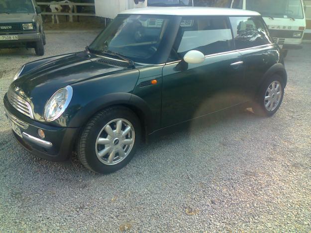 Mini cooper 1.6 automatico año 02