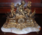 Reloj de sobremesa de bronce y base de marmol estilo Luis XV - mejor precio | unprecio.es