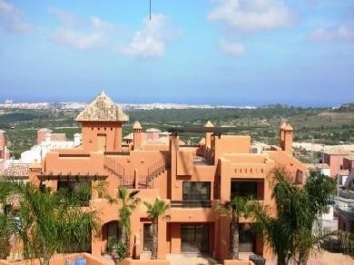 Adosado con 2 dormitorios se vende en San Miguel de Salinas, Vega Baja Torrevieja