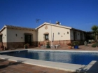Chalet con 3 dormitorios se vende en Alhaurin el Grande - mejor precio | unprecio.es