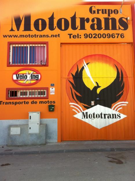Transporte de motos Grupo MOTOTRANS