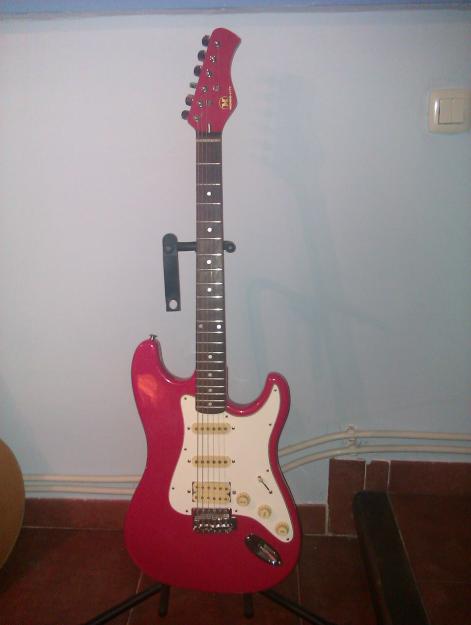 Vendo guitarra Hondo de 1977